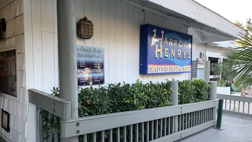 Harpoon Henry's Seafood Restaurant closed after failed health inspection