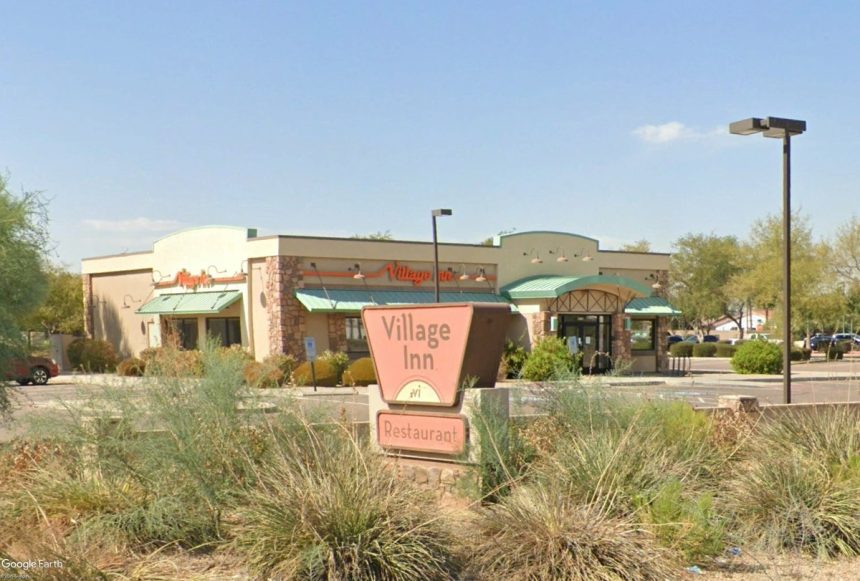 Azulejo Cocina Mexicana to Replace Village Inn