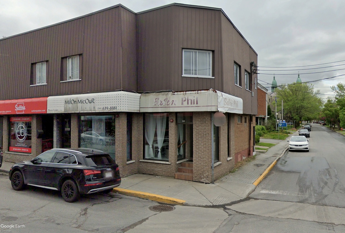 Monsieur Mi Bringing Bánh Mì and Cocktails to Lachine