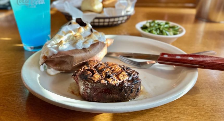 International Restaurant Chain Texas Roadhouse Coming to New Braunfels