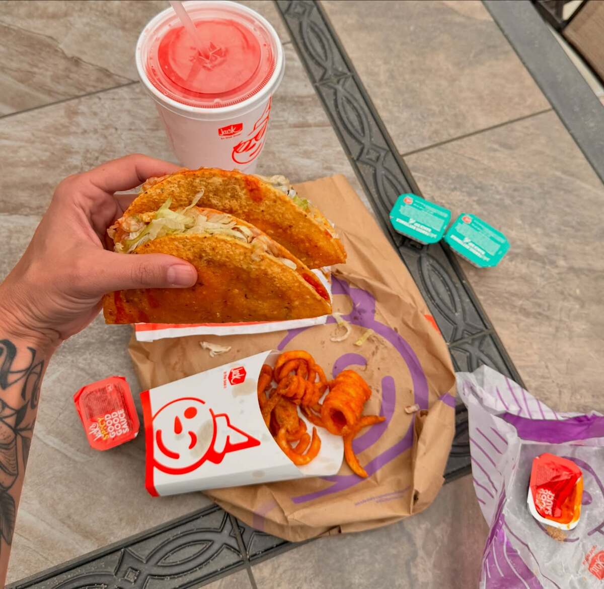 Jack in the Box Eyes San Ysidro for New Location