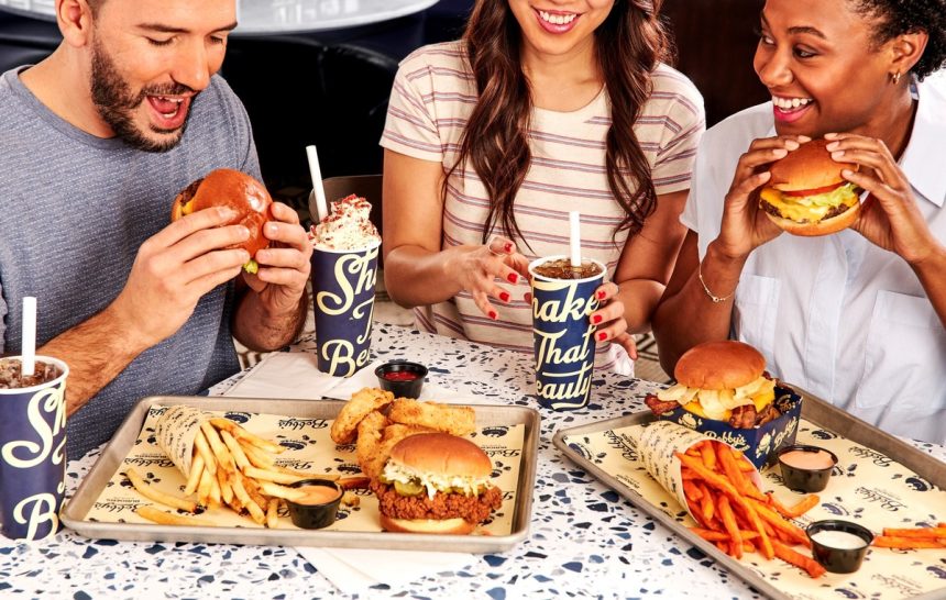 Bobby’s Burgers by Bobby Flay Signs 65-Unit Deal for Canada Expansion
