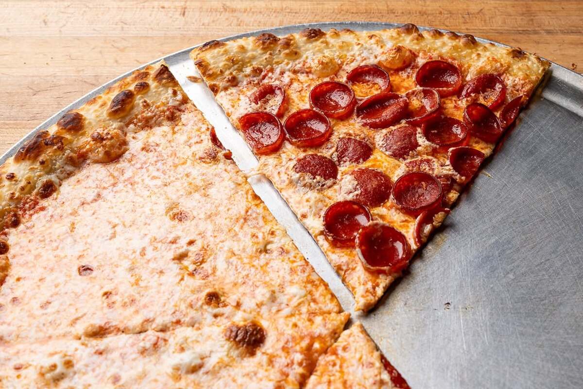 Pizza Parlor Expanding in East Long Beach