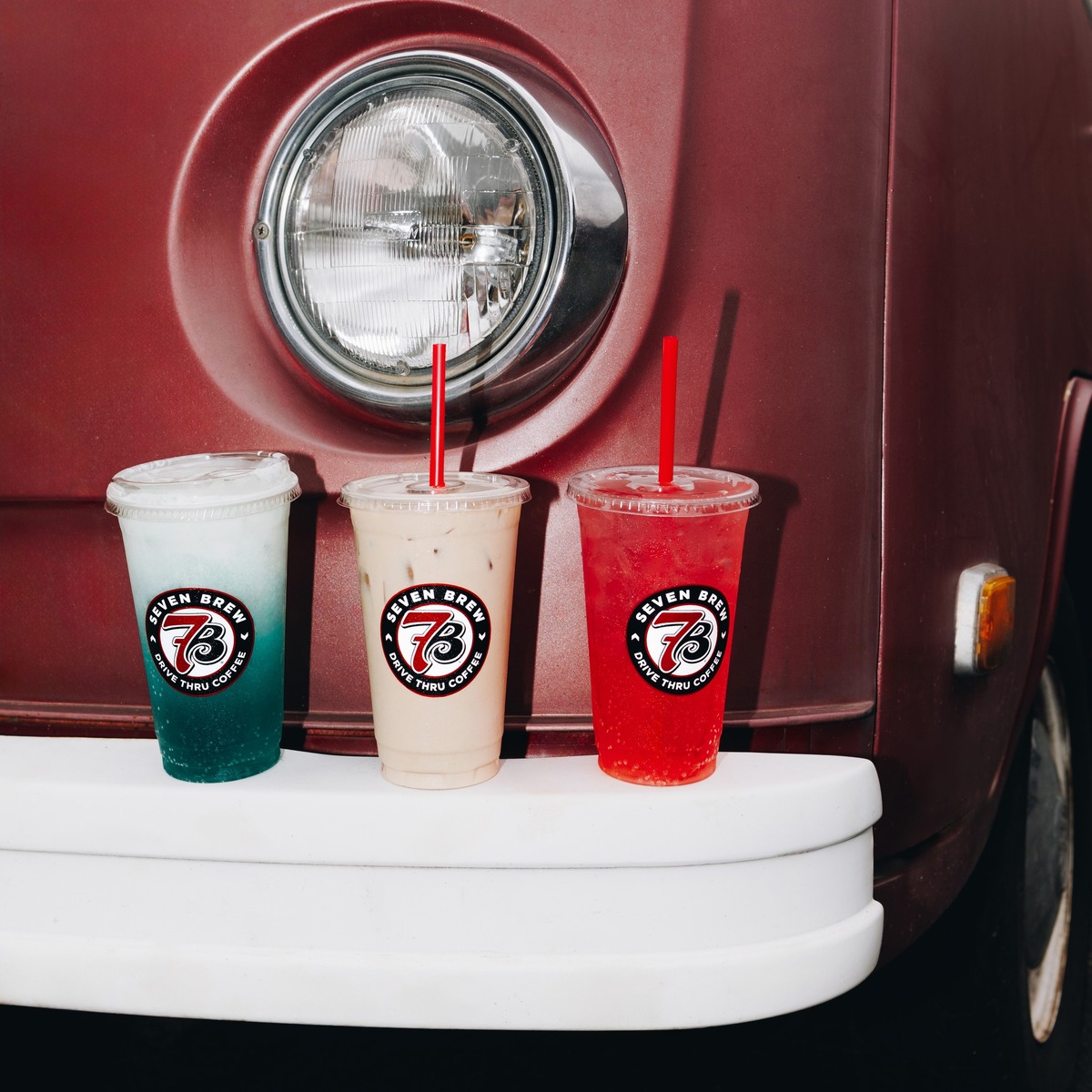 7 Brew Pouring out a Fresh Cup for Cordova