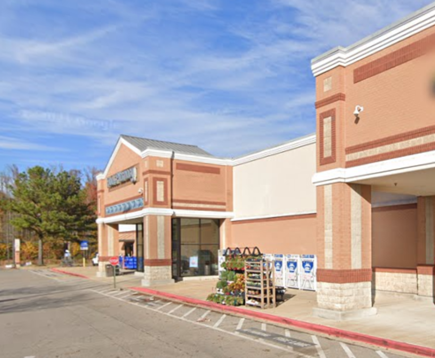 New Chicken Concept Flapping into Cordova
