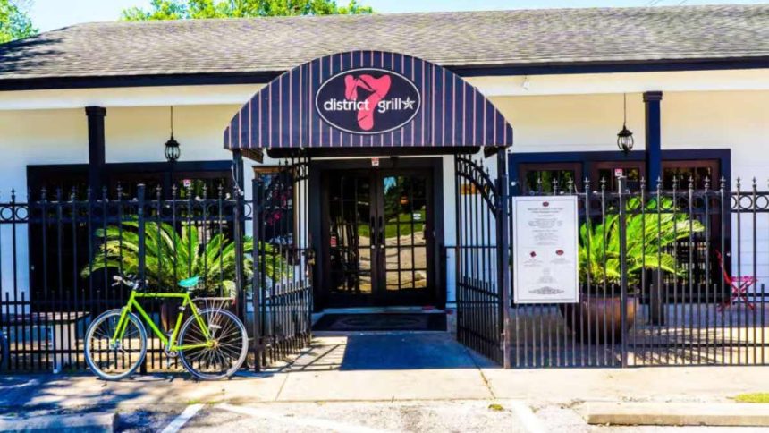 According to PacerMonitor, the Houston restaurant chain has around 50 creditors.