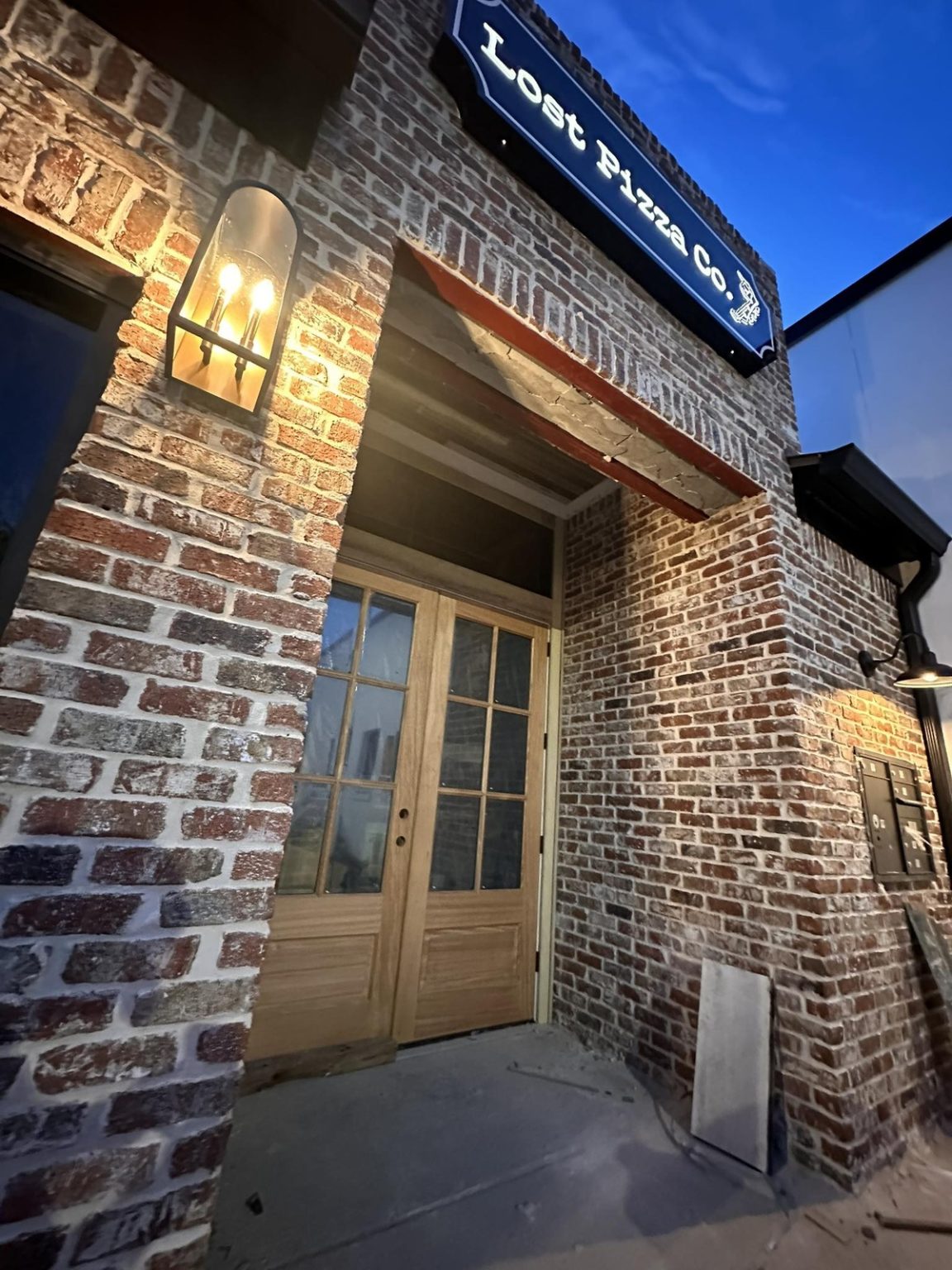 Lost Pizza Co. Finding its Way in Hernando