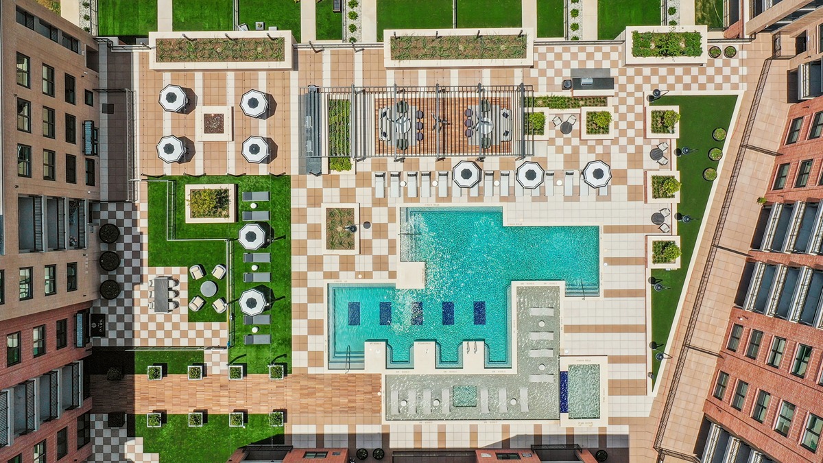 The Park at Katy Trail now open and leasing in Dallas