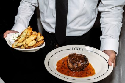 Lucky's Steakhouse Opening First Los Angeles Location