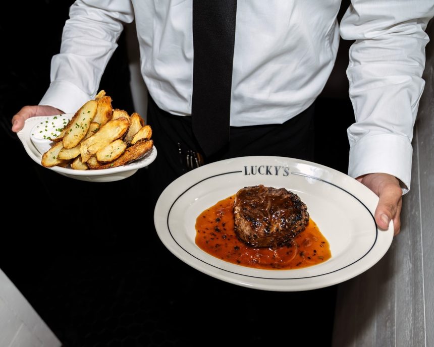 Lucky's Steakhouse Opening First Los Angeles Location