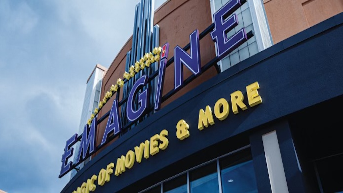 Cinema Chain Plans First CO Location (With Full Bar!)  