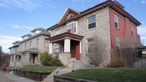 Housing market in Denver slowly transforms into Buyer's market