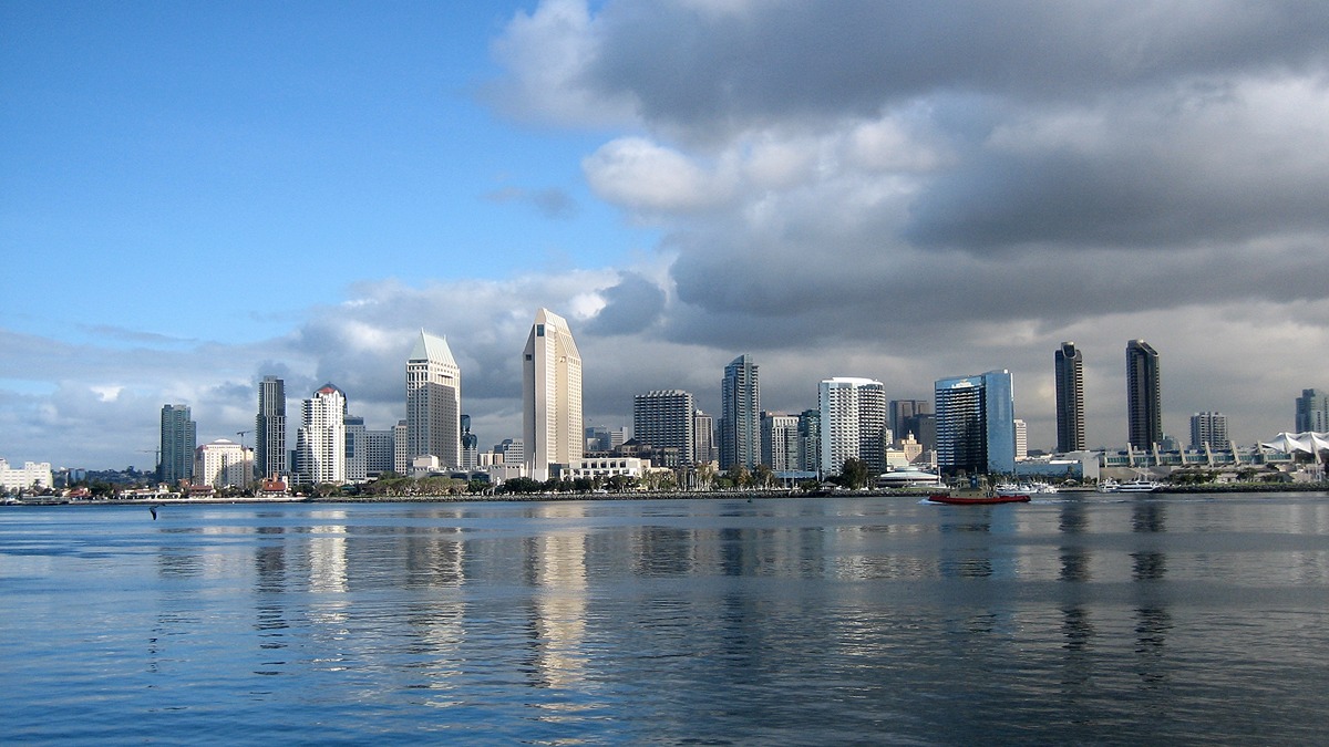 San Diego witnesses decline in home prices
