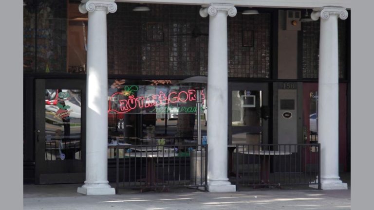 47-Year-Old Tustin Restaurant Closes Its Doors This Fall