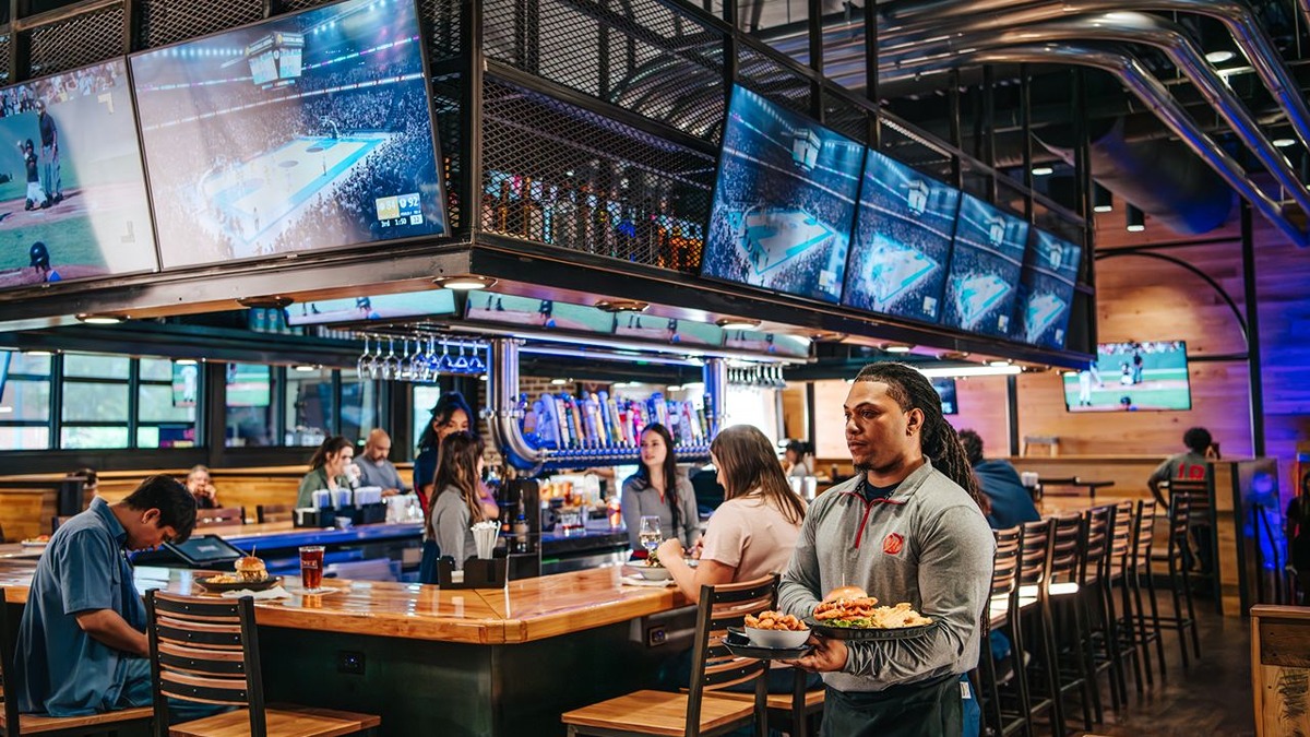 Walk On's Sports Bistreaux to open eighth Florida location in October, 2025.