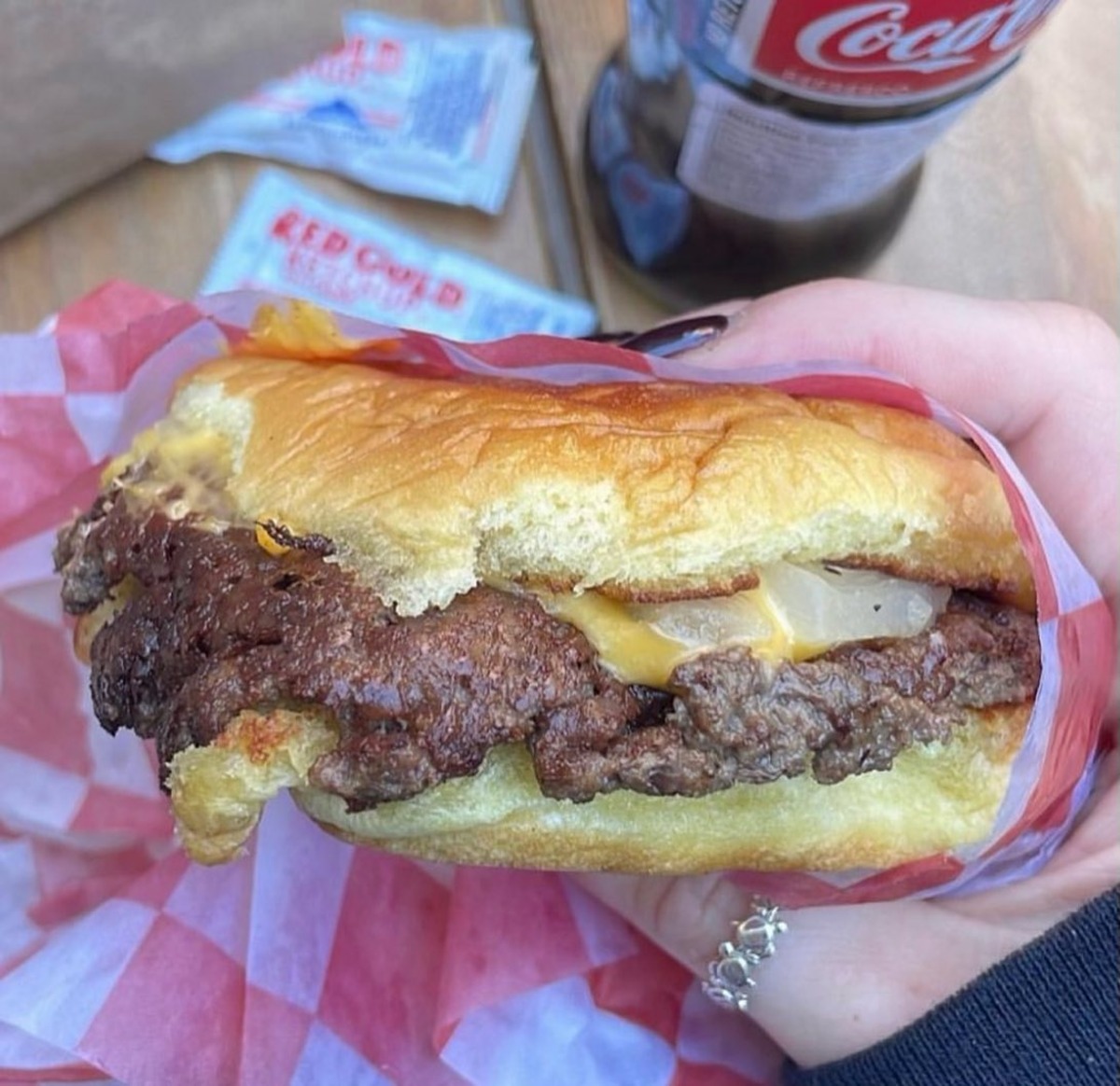 7th Street Burger Bringing New York Favorite to Dupont