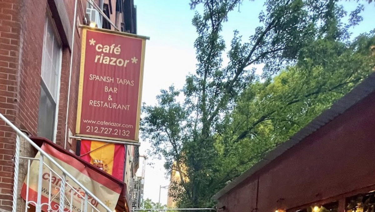 Cafe Riazor To Continue Under Longtime Managers’ Ownership