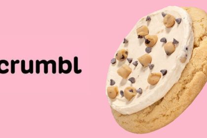 Crumbl cookie