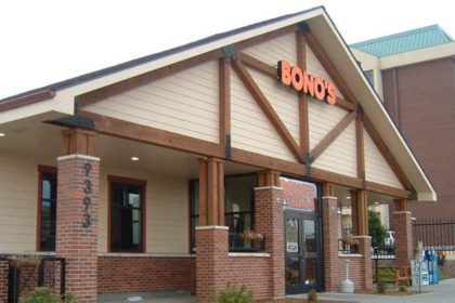 The Centennial-based outlet received patrons for smoked wings, BBQ cheese fries, and more items.