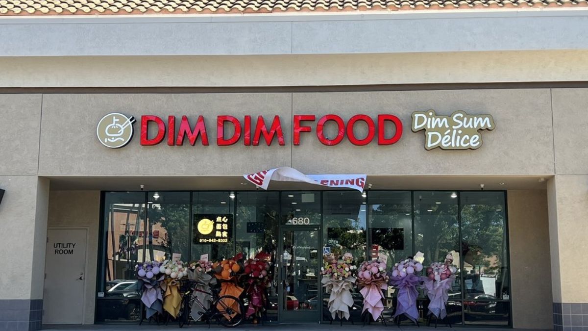 Dim Dim Food storefront