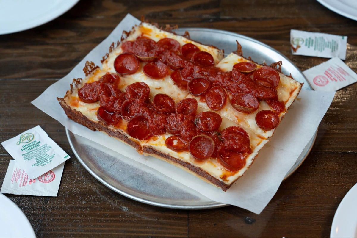 Pizaro's Pizza is Heating Up to Open a New Location in IAH