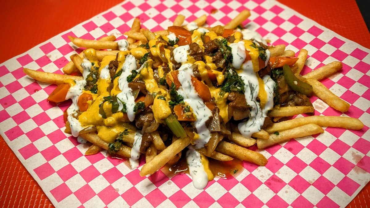 Val’s Vegan Kitchen Planning Long Beach Expansion