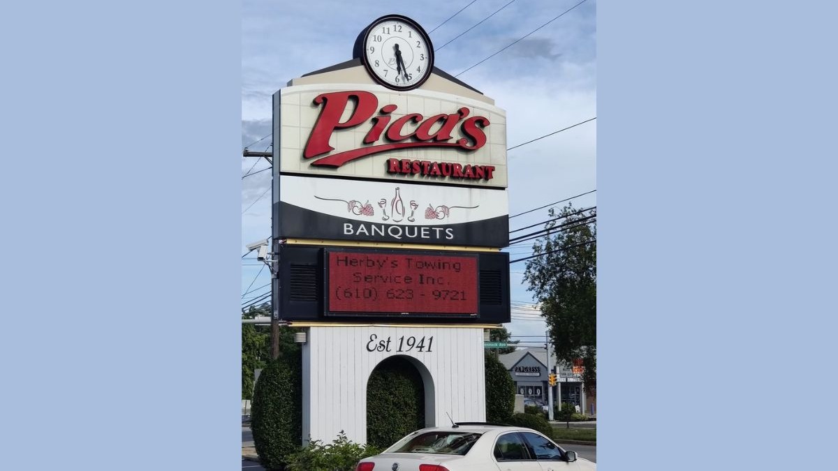Pica’s Restaurant in Upper Darby has closed its dining room and is transitioning to a new building. 