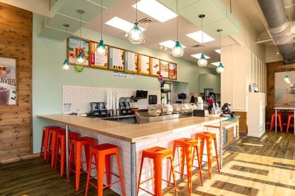 One of the largest smoothie chains in the U.S., Tropical Smoothie Café, will open its newest Café in Chicago at the South Loop Marketplace Shopping Center on October 11, 2025.