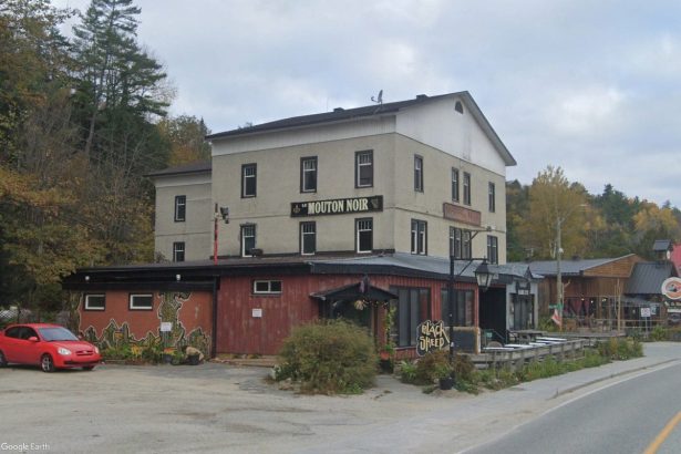 The Black Sheep Inn Reopens in Wakefield Under New Management