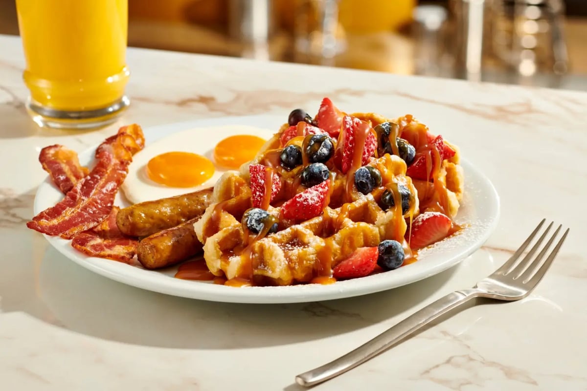 Denny’s Expanding to Yonge Sheppard Centre in Toronto