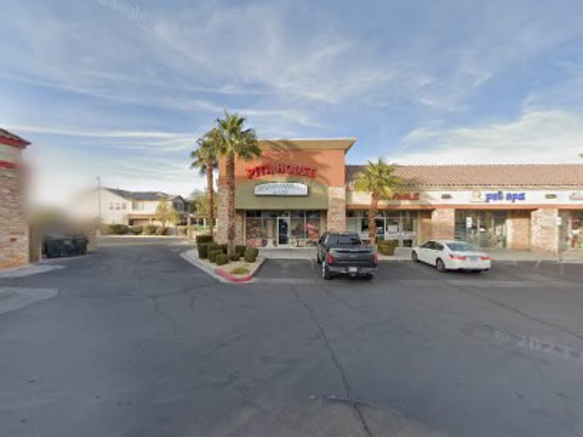 "What the Grill?" Restaurant Expected to Take Over One Noodles and More Location