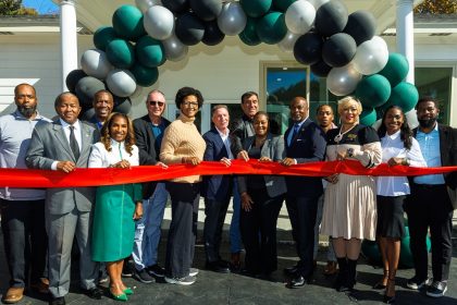 The Ivy at College Park opens with a grand ceremony