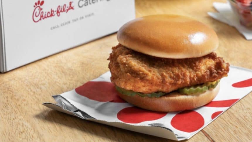 Chick-fil-A is testing a long-awaited menu dream, Chicken & Waffles, igniting excitement in fans, according to Snackolator’s post. 