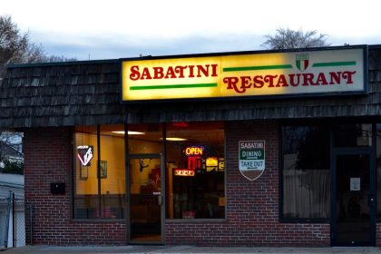 Napoli’s Restaurant & Bar Set to Bring Italian Fare Back to Westborough