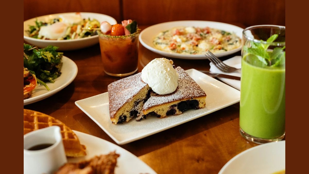 Explore some of the best brunch spots in Atlanta, from Southern-inspired kitchens to modern eateries based on Google Reviews, Yelp, and OpenTable.