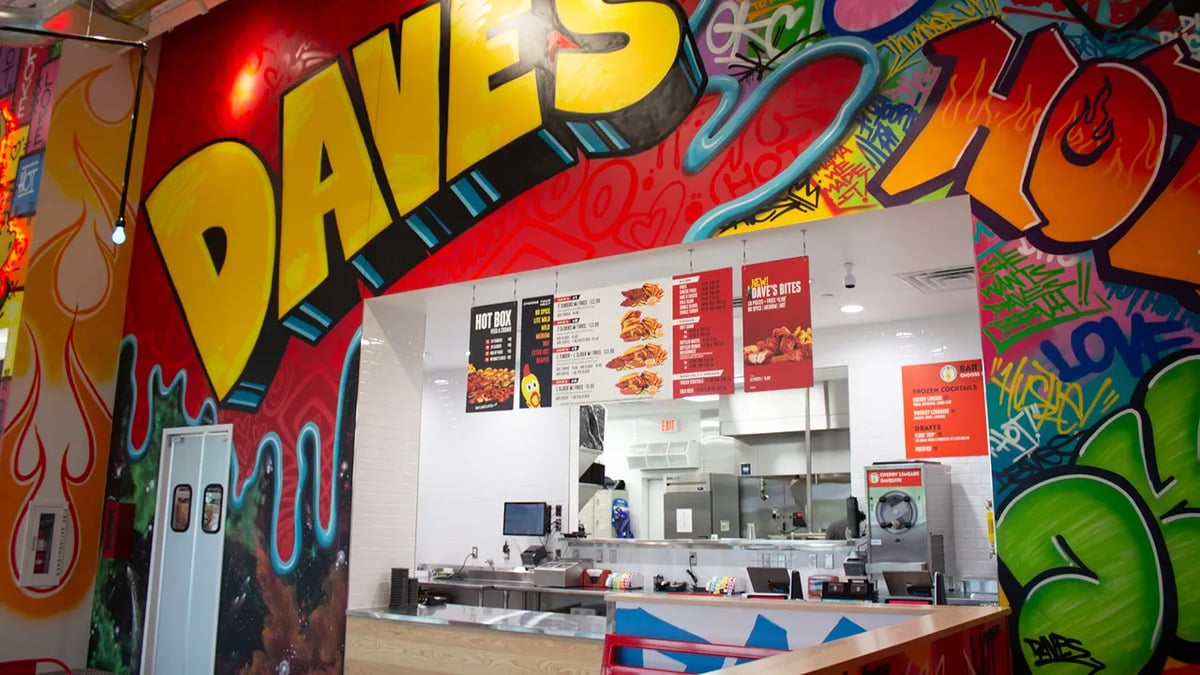 Dave’s Hot Chicken Coming to Solana Beach