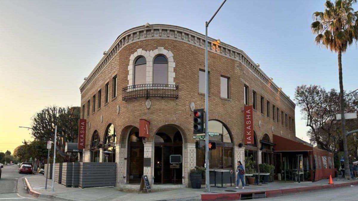 Akasha storefront