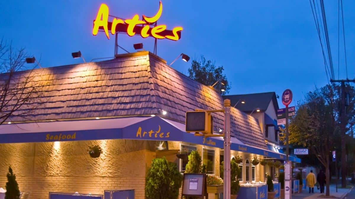 Arties Steak and Seafood storefront