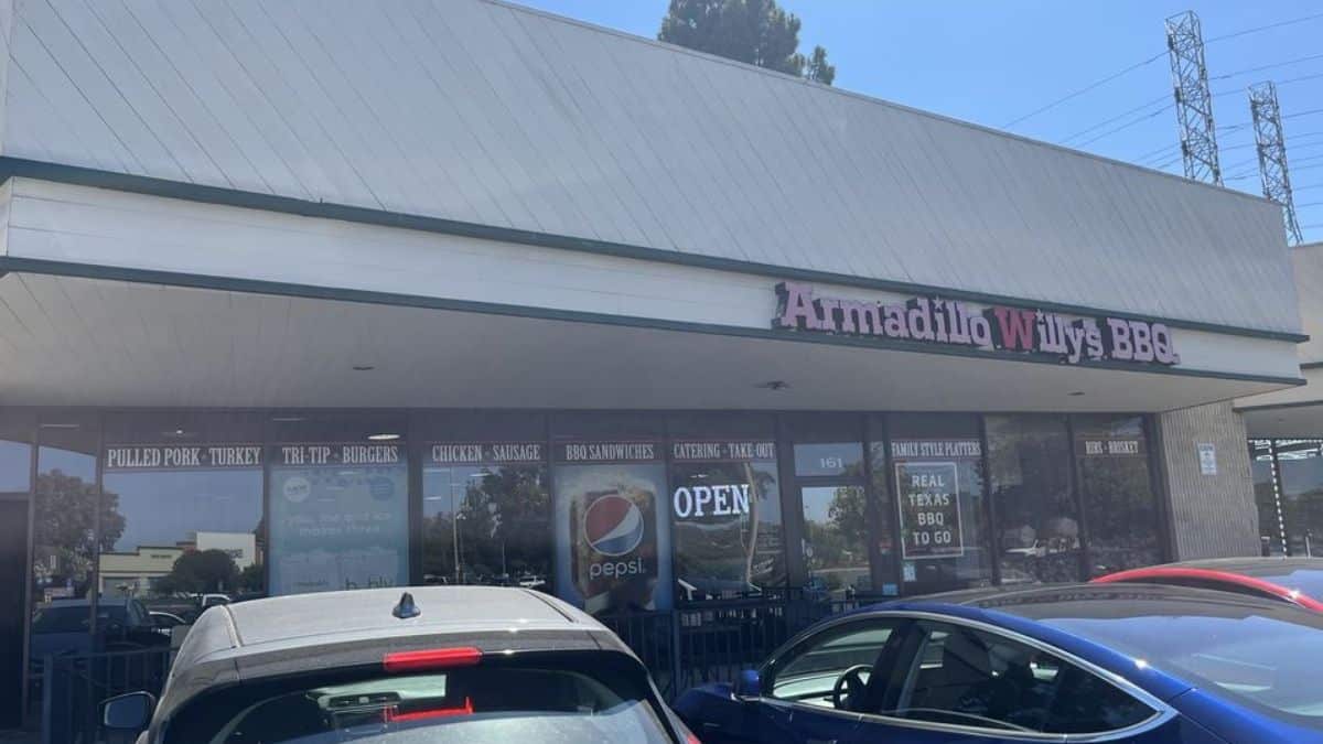 Empire Armadilo storefront image