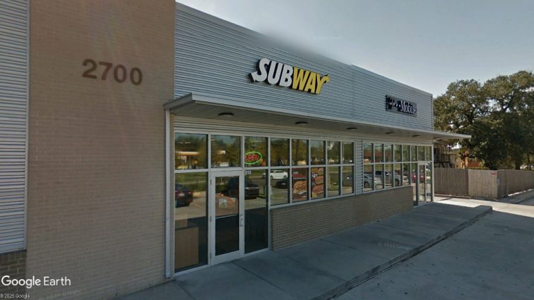 Firehouse Subs Coming to Former Subway on South Claiborne