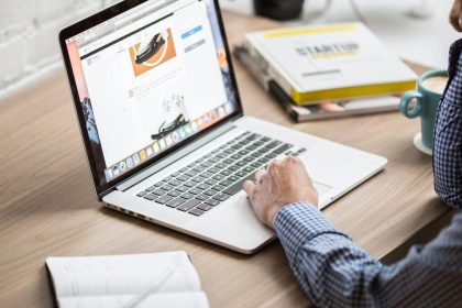 ​FlexShopper, Inc., a lease-to-own retailer and payment solution provider, has decided to proceed with a Chapter 11 bankruptcy amid rising debts.