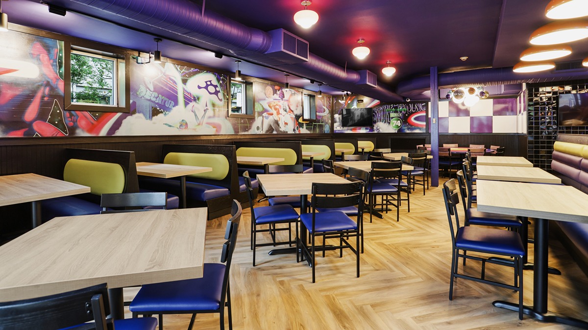 Mellow Mushroom reopens Decatur location