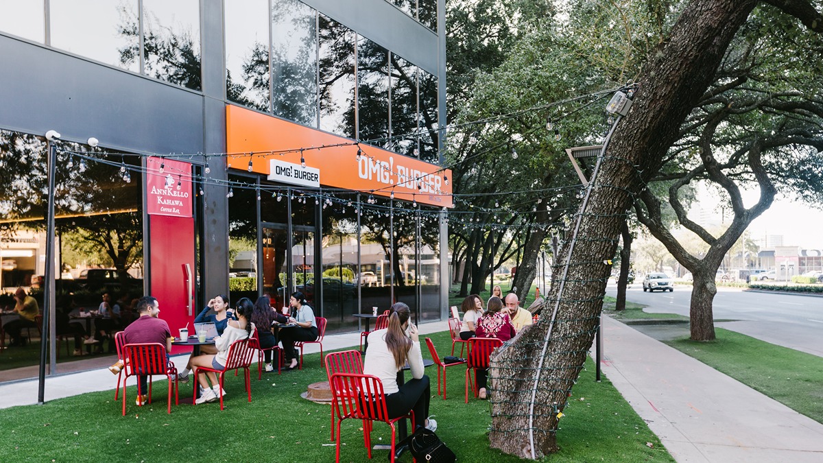 OMG! Burger to celebrate grand opening of its new Houston location