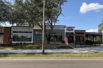 A Duo of Deliciousness! Raising Cane’s Opens Back-to-Back Orlando Restaurants on December 2 and 9