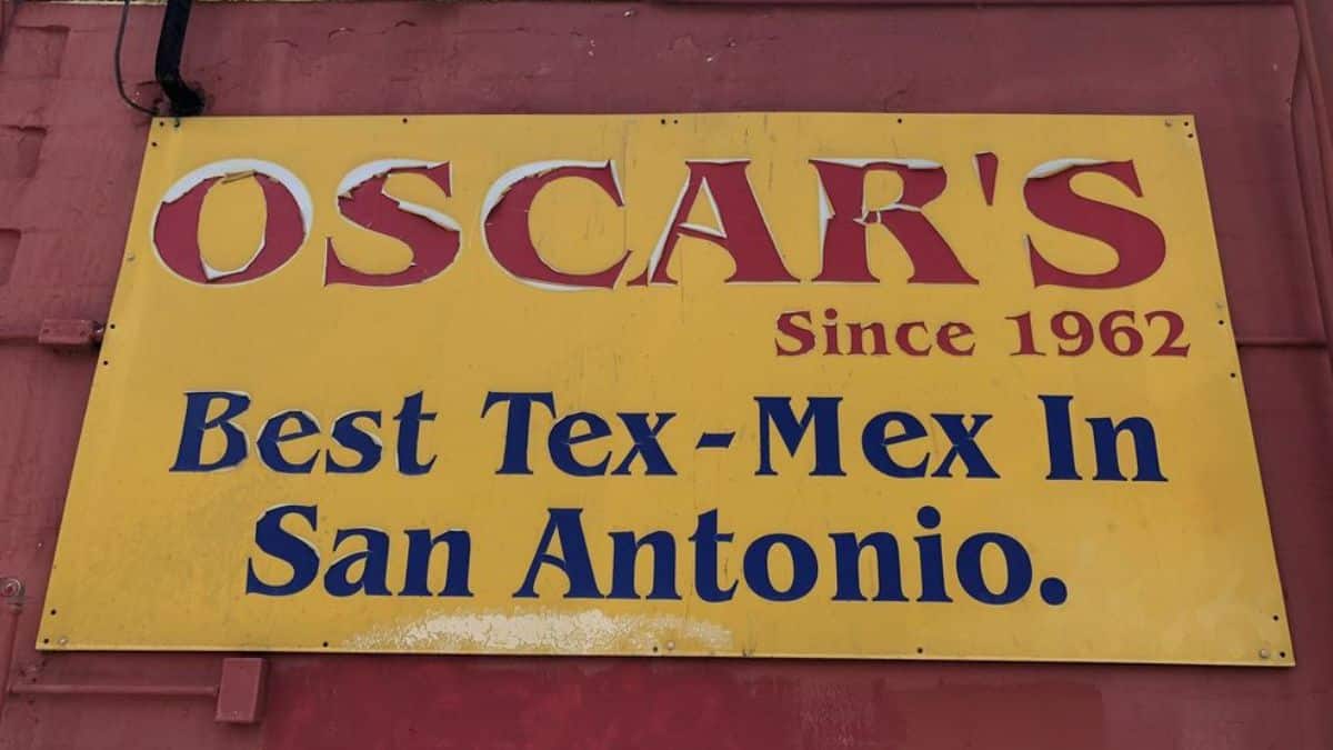 Oscar's Taco House storefront