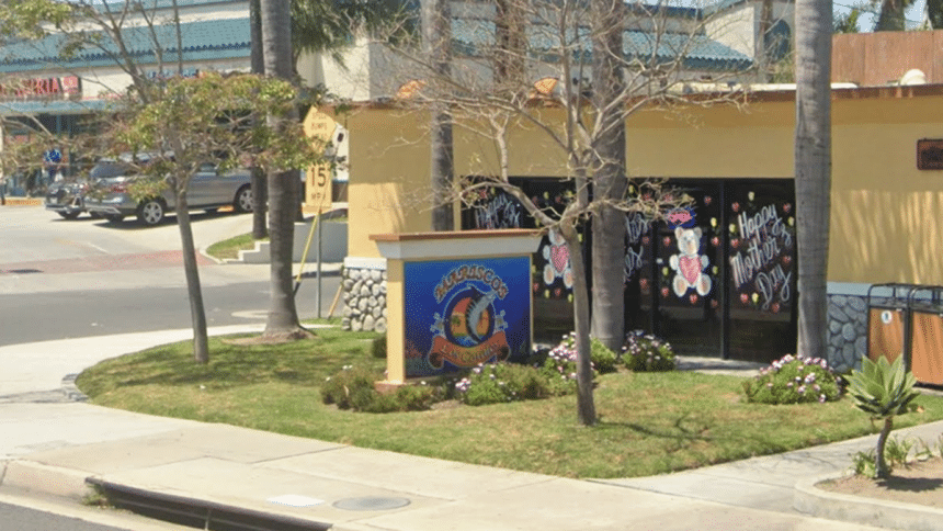 Mariscos Los Corales suggested to close due to pest infestation revealed in a health inspection