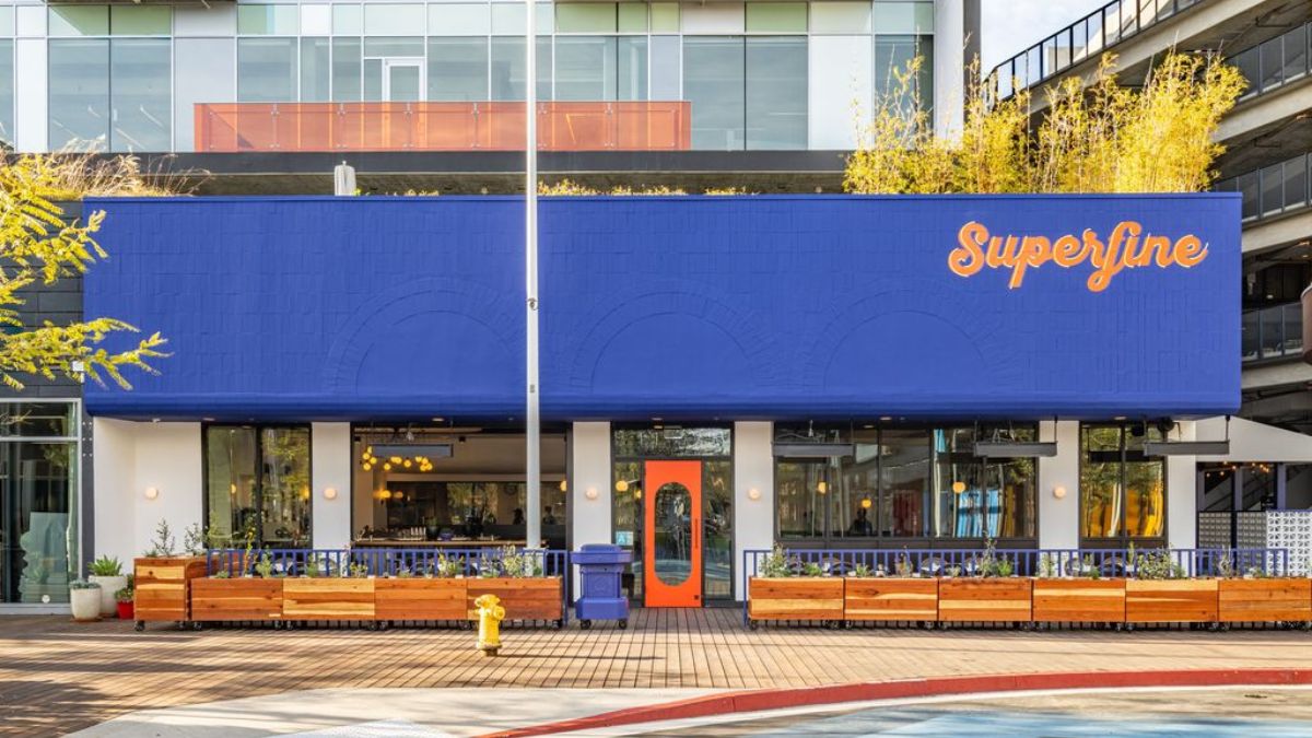 Superfine Pizza and Bar storefront