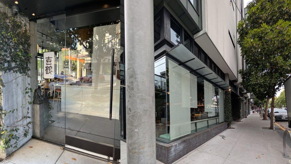 The Happy Crane storefront image