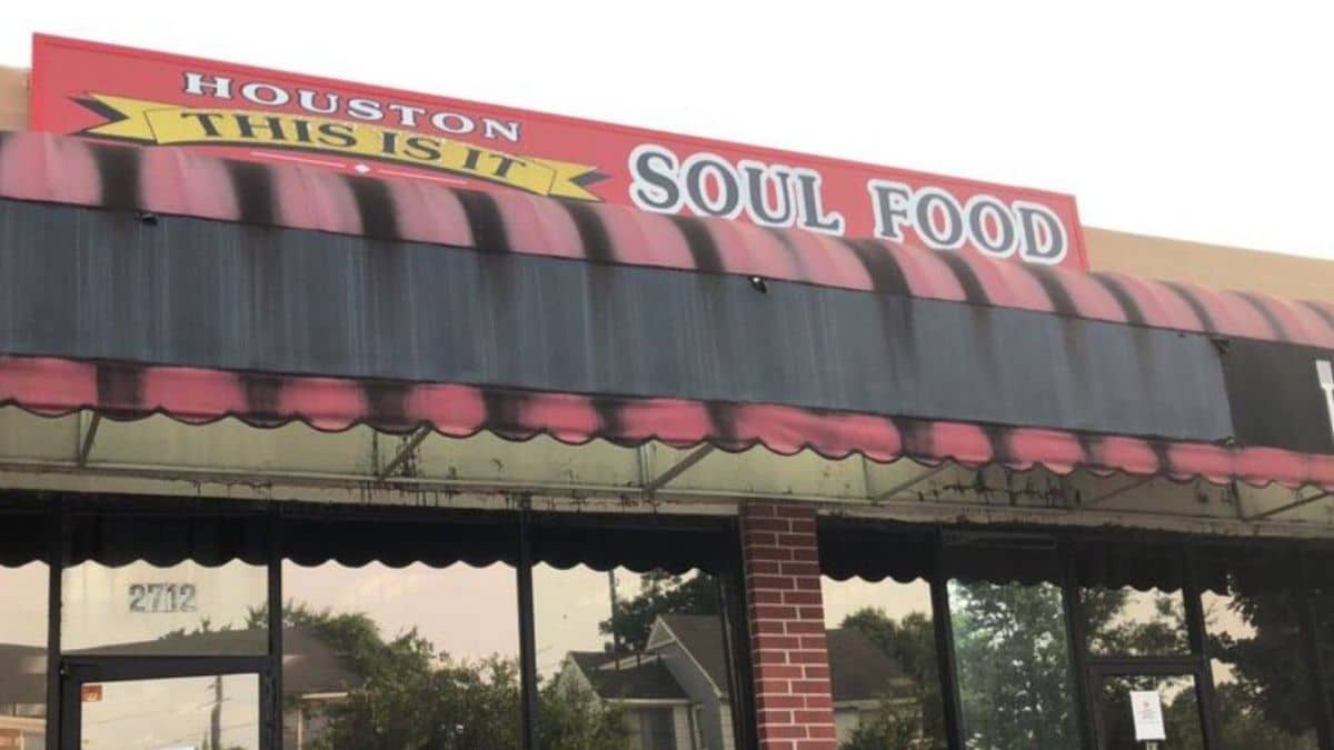 This Is It Soul Food storefront
