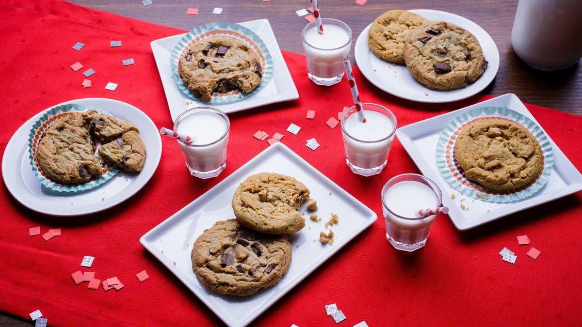 From shareable Snickerdoodle Cookies to winter recipes, the variety is impressive.